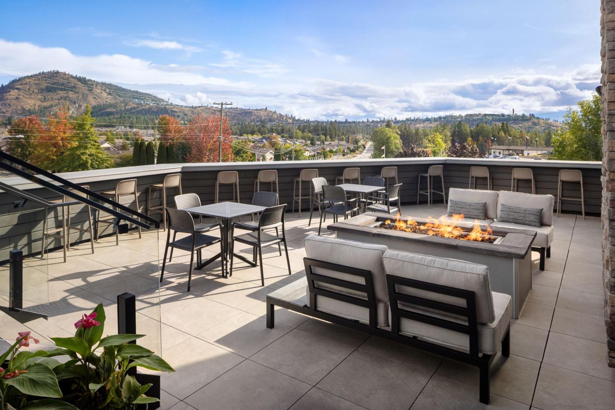 Fairfield & By Marriott Hotel West Kelowna