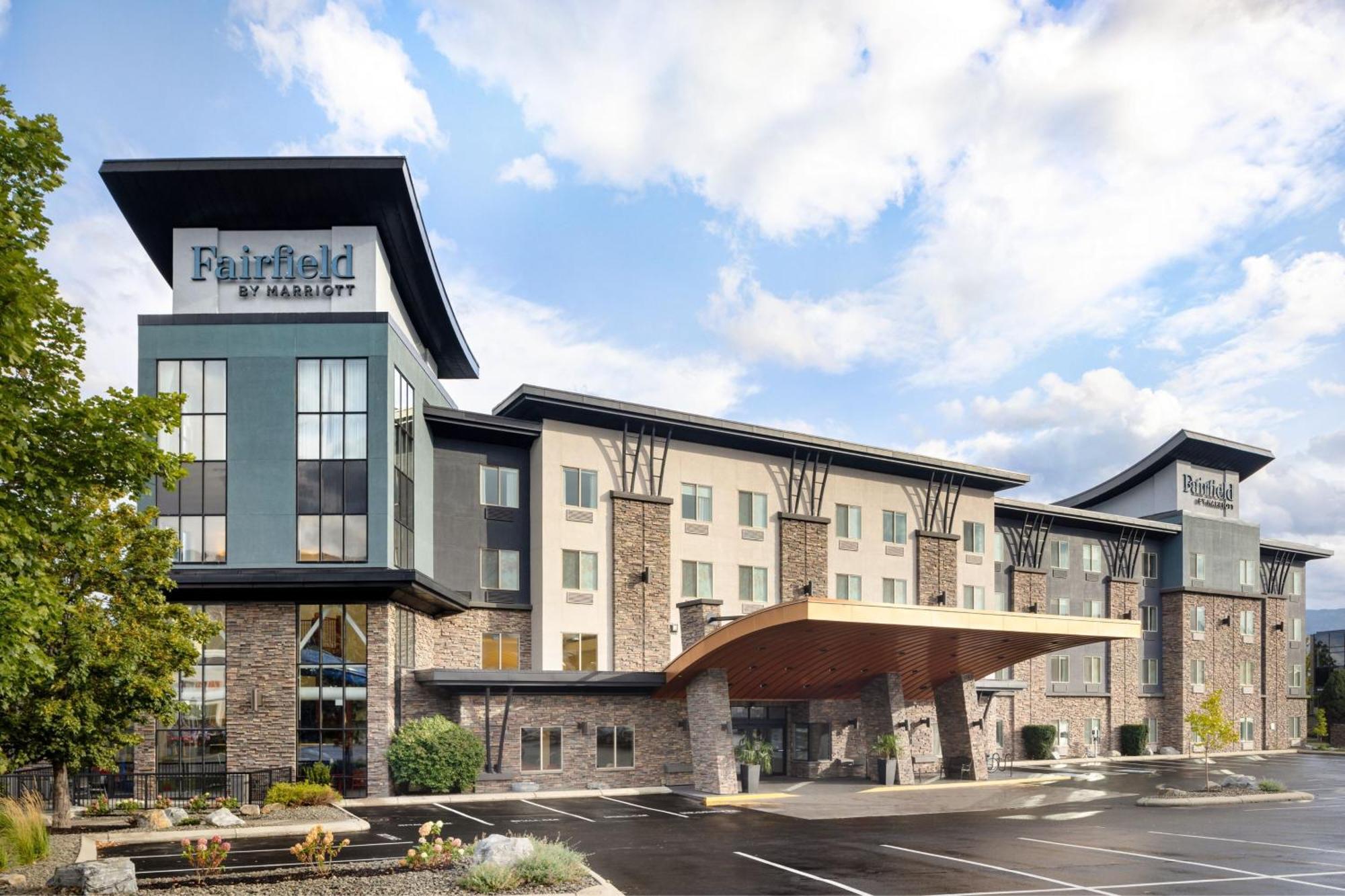 Fairfield & By Marriott Hotel