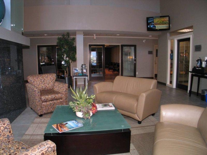Hotel Fairfield & By Marriott 3*
