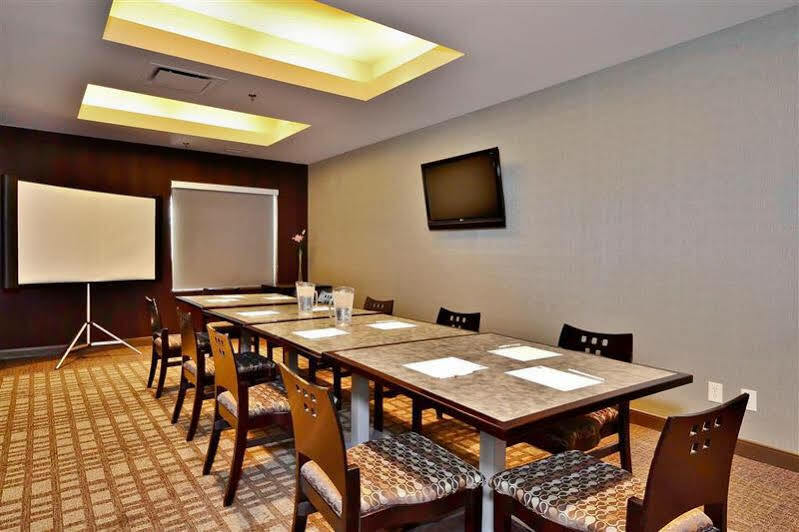 Fairfield & By Marriott 3*
